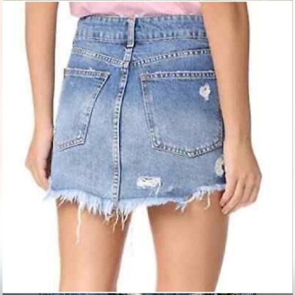 Free People ‘Wild Rose Ember’ Distressed Floral Embroidered Mini Skirt- Size 28 - Picture 2 of 11